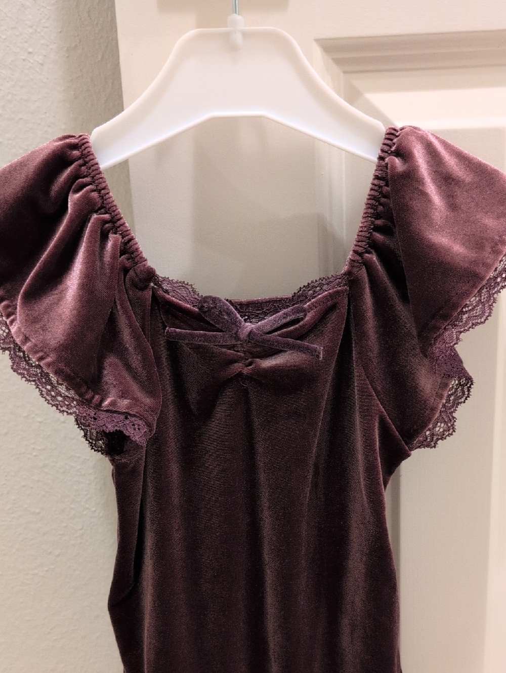 Kids Zara Velvet Lace-Trim Plum Off-Shoulder Bodysuit Size 7